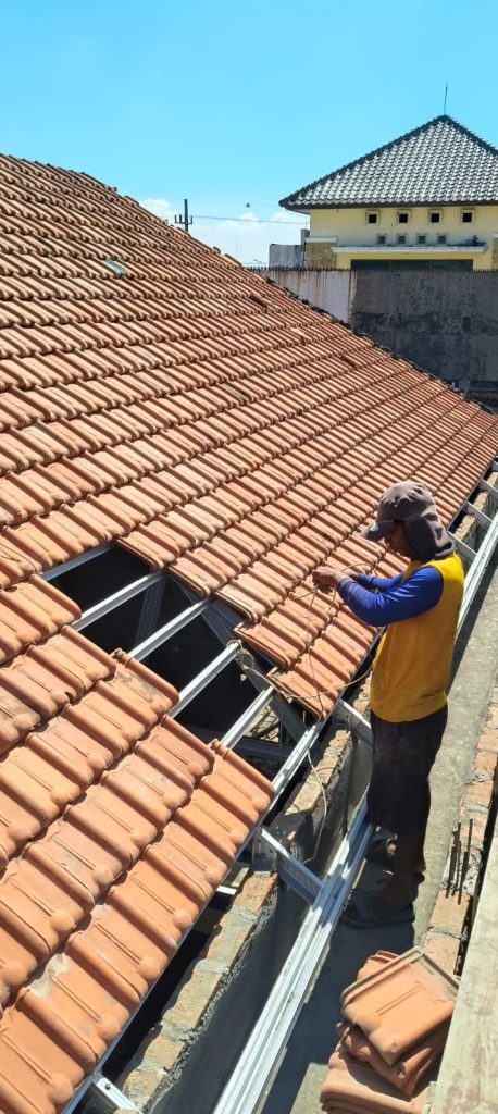 Harga Borongan Pasang Atap